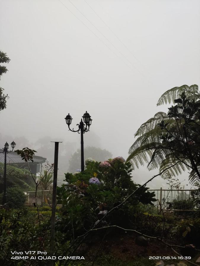 Misty Paradise Of Lake Gregory Nuwara Eliya Exterior foto