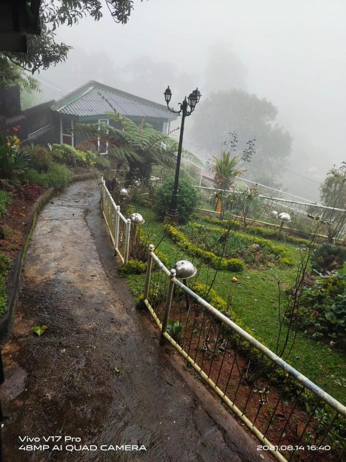 Misty Paradise Of Lake Gregory Nuwara Eliya Exterior foto